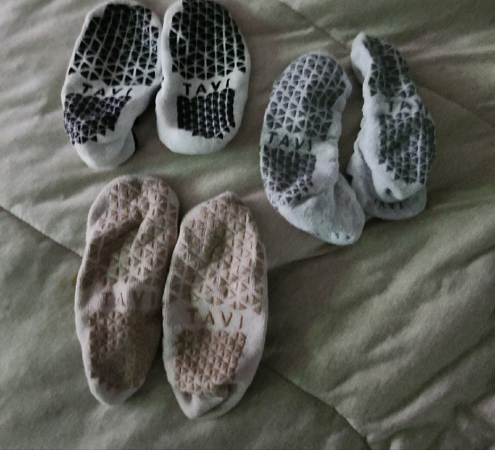 Women's Ballet Style Socks - Black, White, Pink - Picture 2 of 2